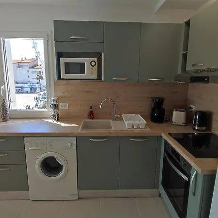 Cap D'agde F3 Belle Vue Port Avec Garage Piscine Climatisation