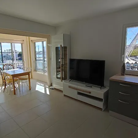 Cap D'agde F3 Belle Vue Port Avec Garage Piscine Climatisation Apartment Agde