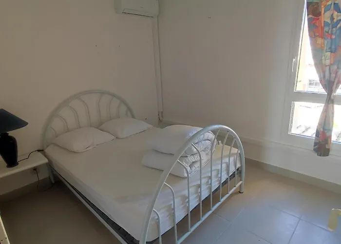 Cap D'agde F3 Belle Vue Port Avec Garage Piscine Climatisation Apartmán